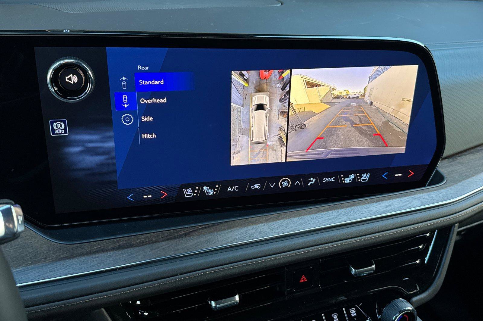 New 2026 Chevrolet Suburban High Country image 28