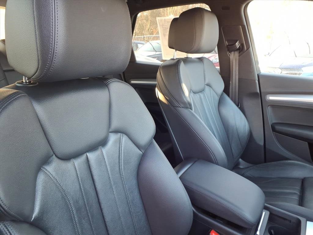 Used 2020 Audi Q5 2.0T Premium image 17