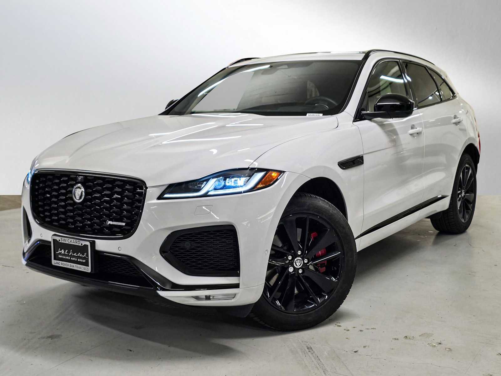 Used 2025 Jaguar F-PACE R-Dynamic S