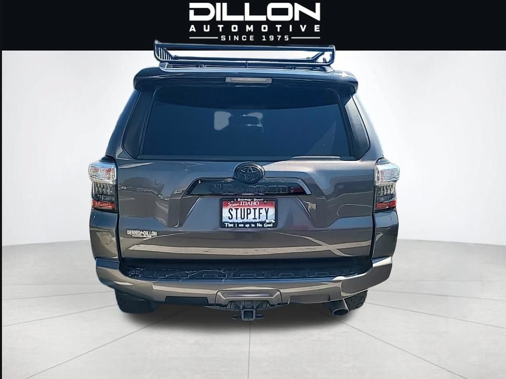Used 2020 Toyota 4Runner Venture w/ Moonroof Package AWD/4WD image 9