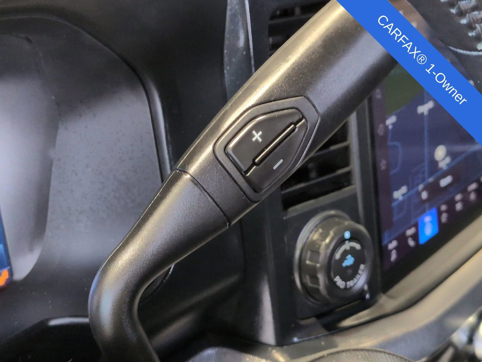 Used 2025 Ford F350 Platinum w/ FX4 Off-Road Package image 38