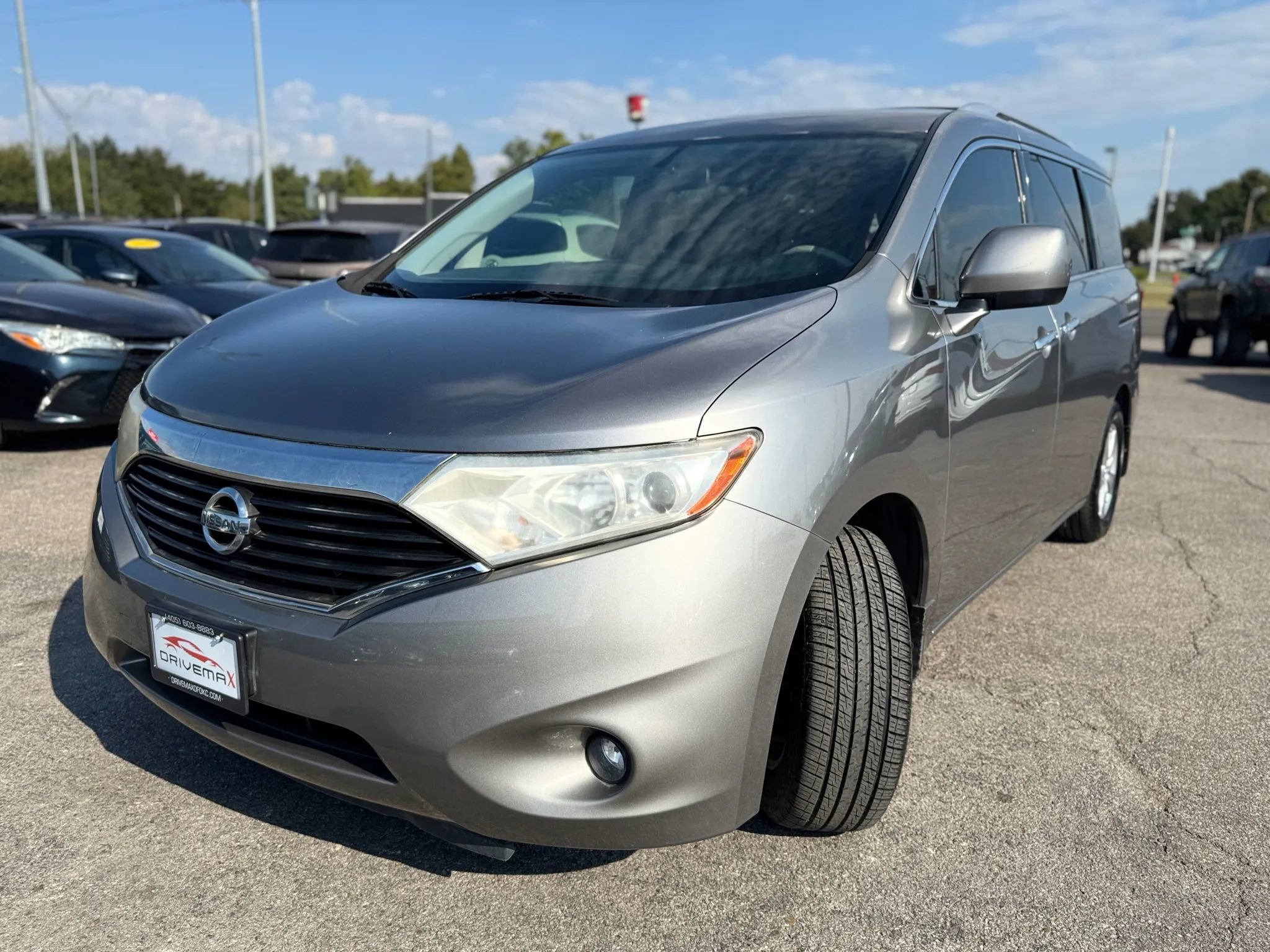 Used 2012 Nissan Quest SV image 7