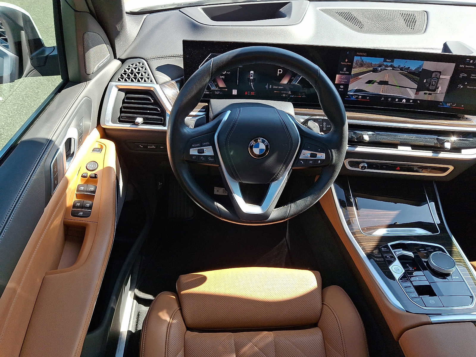 Used 2024 BMW X5 xDrive40i w/ Parking Assistance Package AWD/4WD image 12