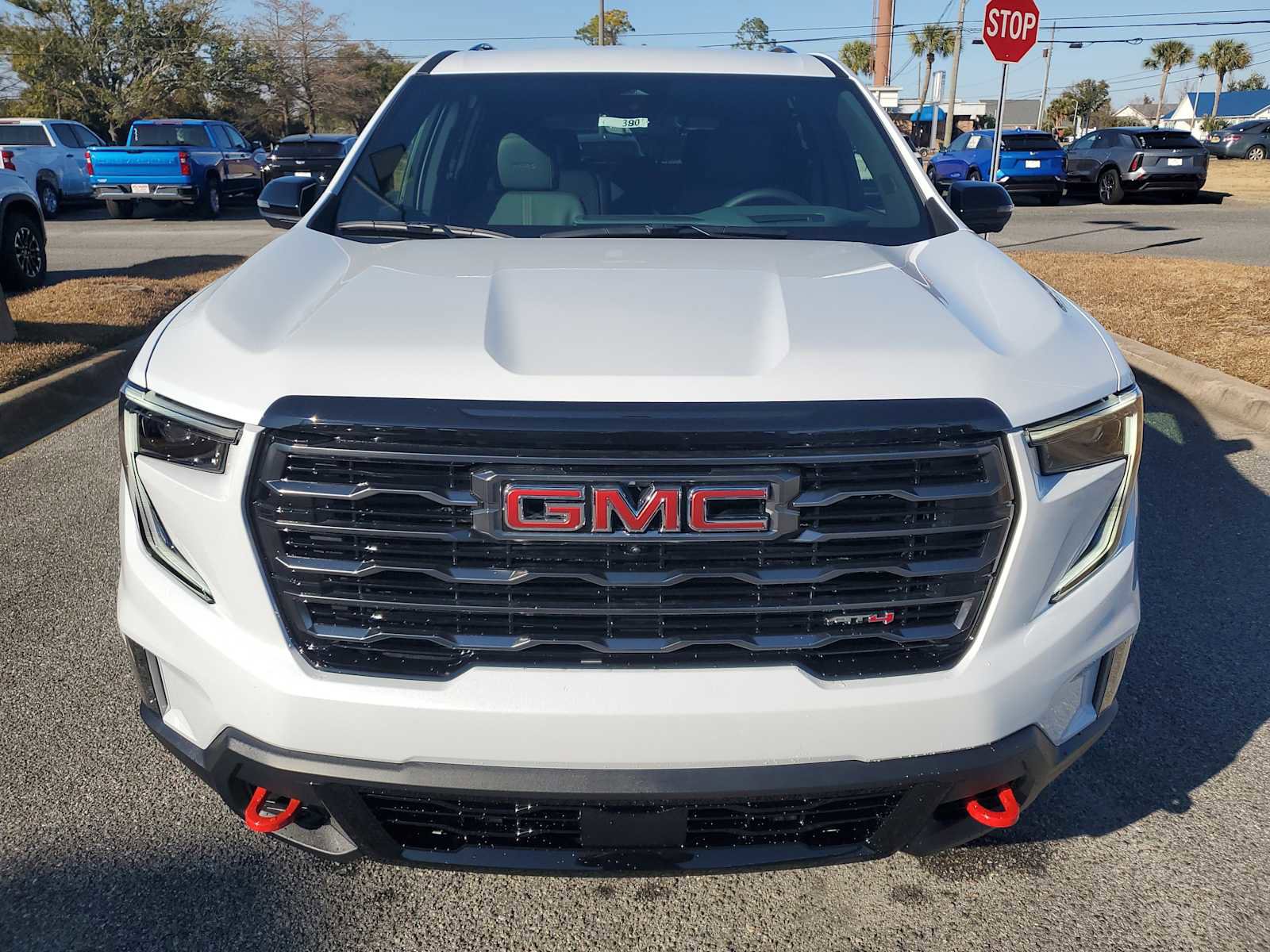 New 2026 GMC Acadia AT4 w/ Luxury Package image 9