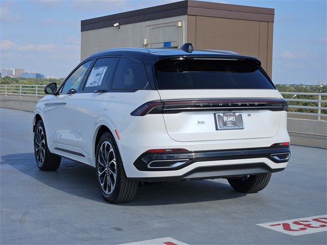 New 2026 Lincoln Nautilus Reserve image 5