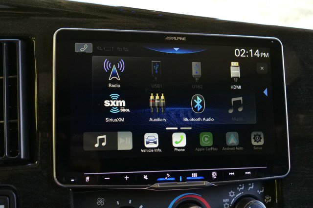 Used 2025 Chevrolet Express 2500 w/ Driver Convenience Package image 13