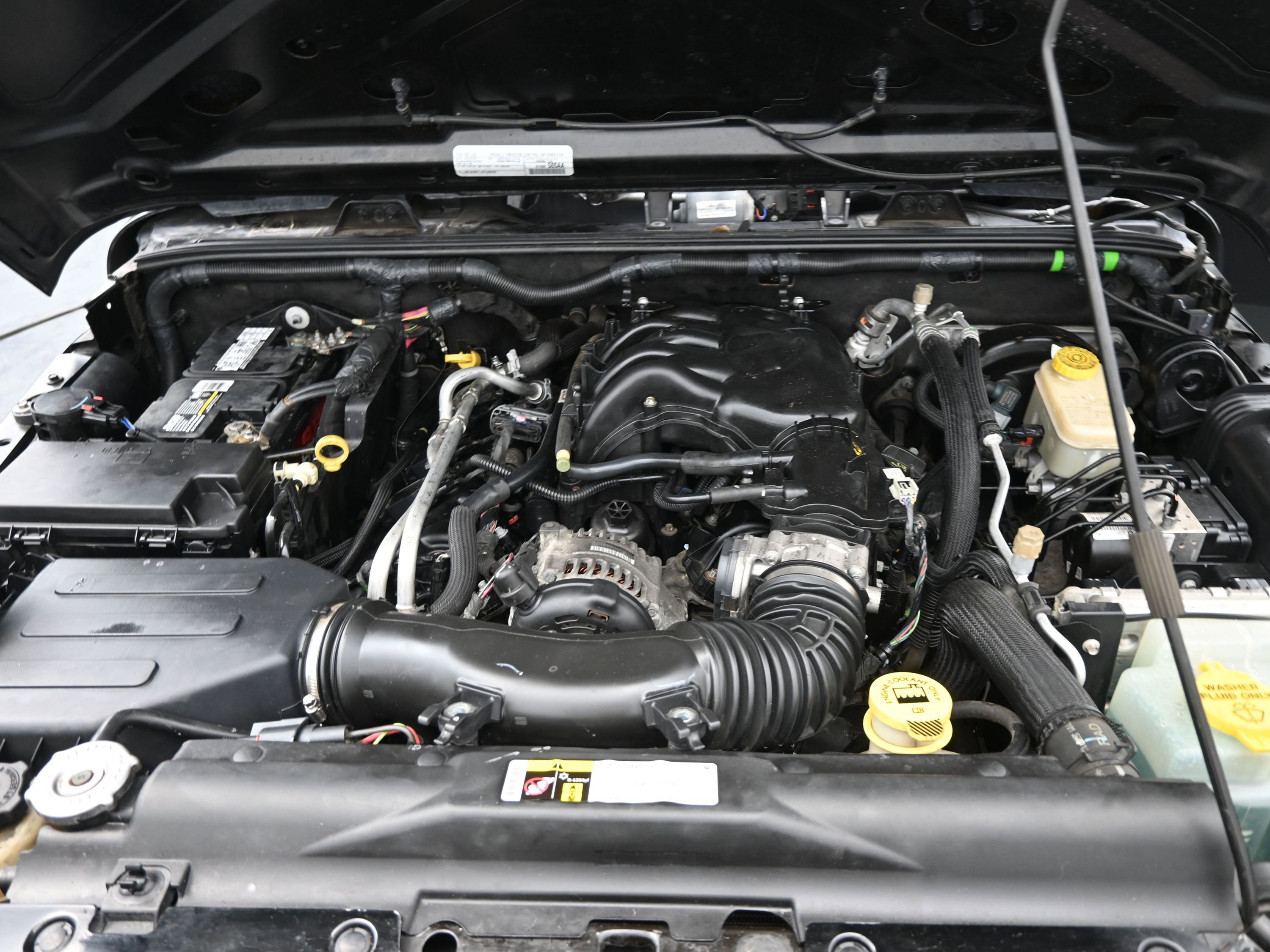 Used 2016 Jeep Wrangler Unlimited Sport w/ Quick Order Package 24S image 19