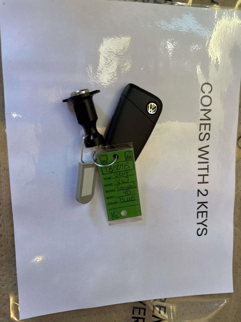 Used 2019 Volkswagen Tiguan SEL image 26