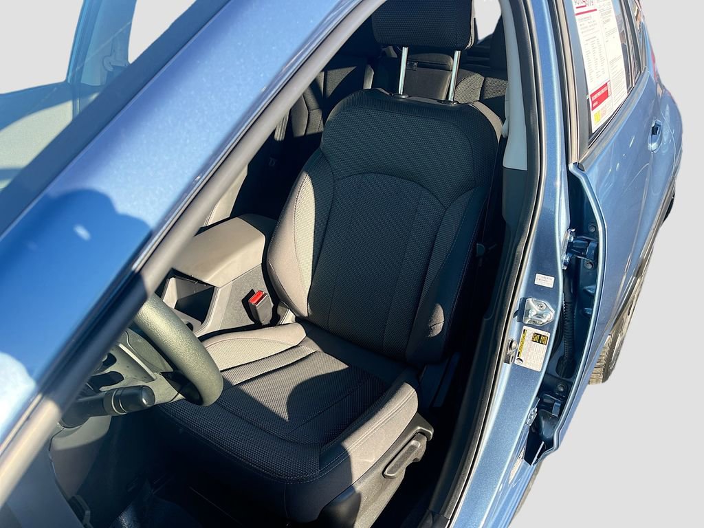 Used 2024 Subaru Crosstrek 2.0i Premium image 18