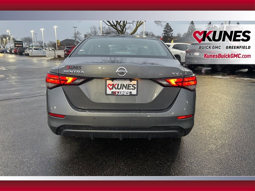 Used 2023 Nissan Sentra SV image 7