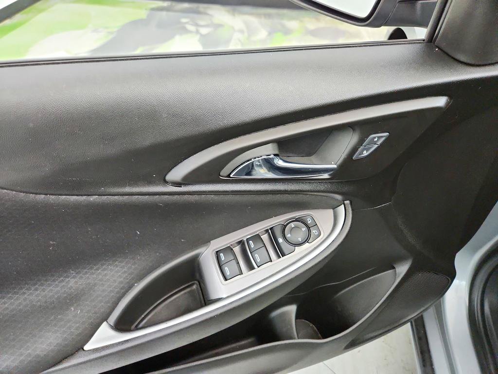 Used 2024 Chevrolet Malibu RS FWD image 21