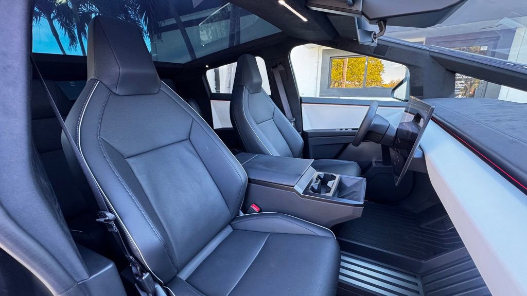 Used 2024 Tesla Cybertruck Cyberbeast image 20