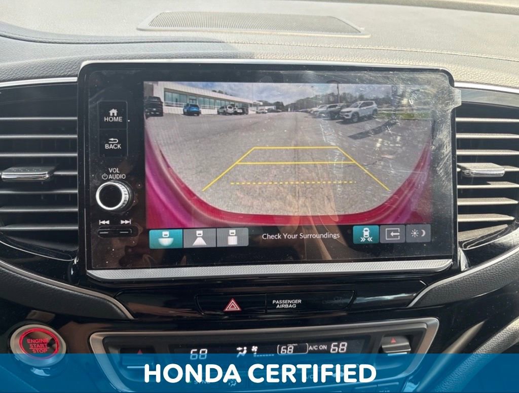 Used 2025 Honda Ridgeline Black Edition image 4