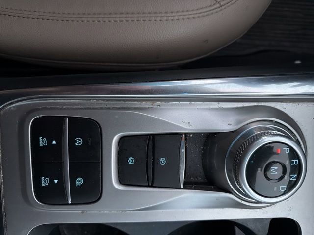 Used 2020 Ford Explorer XLT w/ Equipment Group 202A image 33