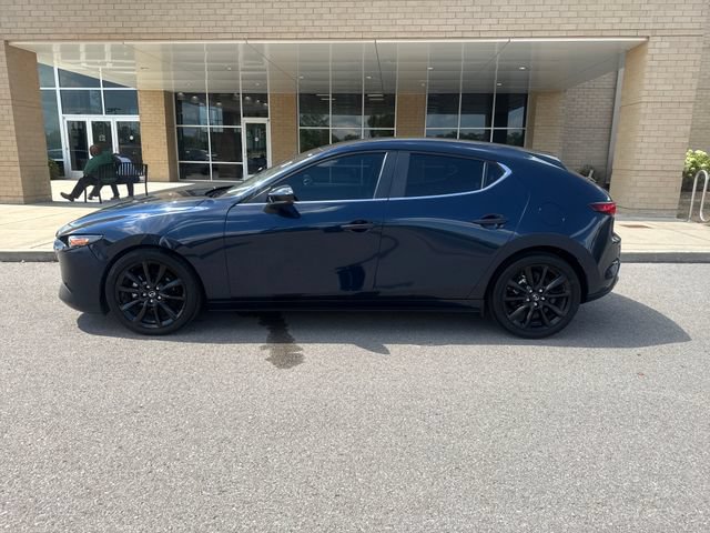 Used 2024 MAZDA MAZDA3 s FWD image 1
