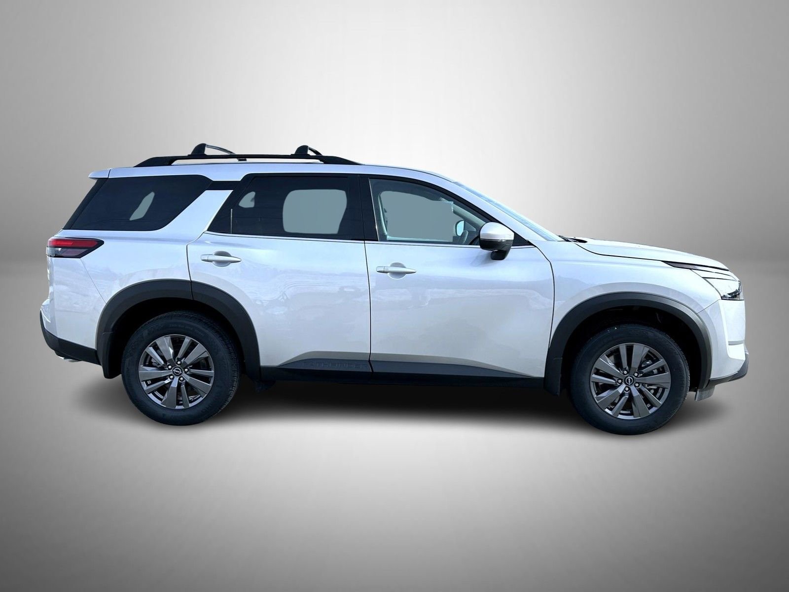 New 2025 Nissan Pathfinder SV w/ SV Premium Package image 4
