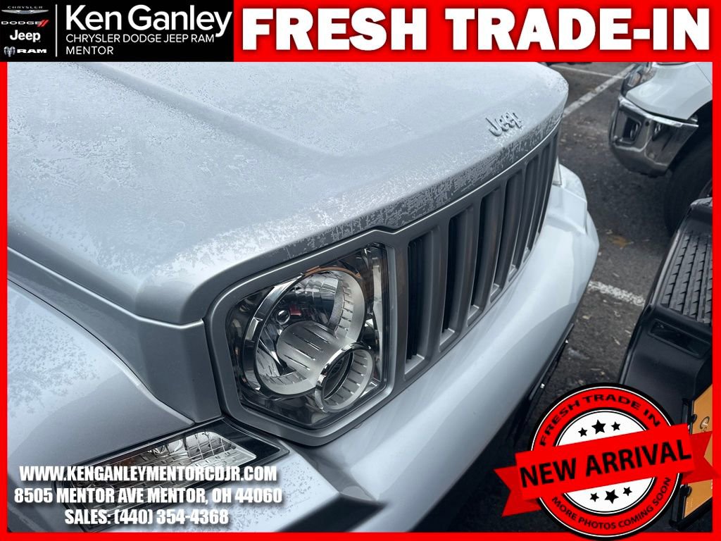 Used 2012 Jeep Liberty Sport image 11