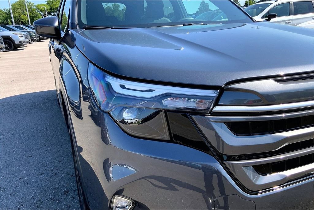 Certified 2026 Subaru Forester Premium AWD/4WD image 30