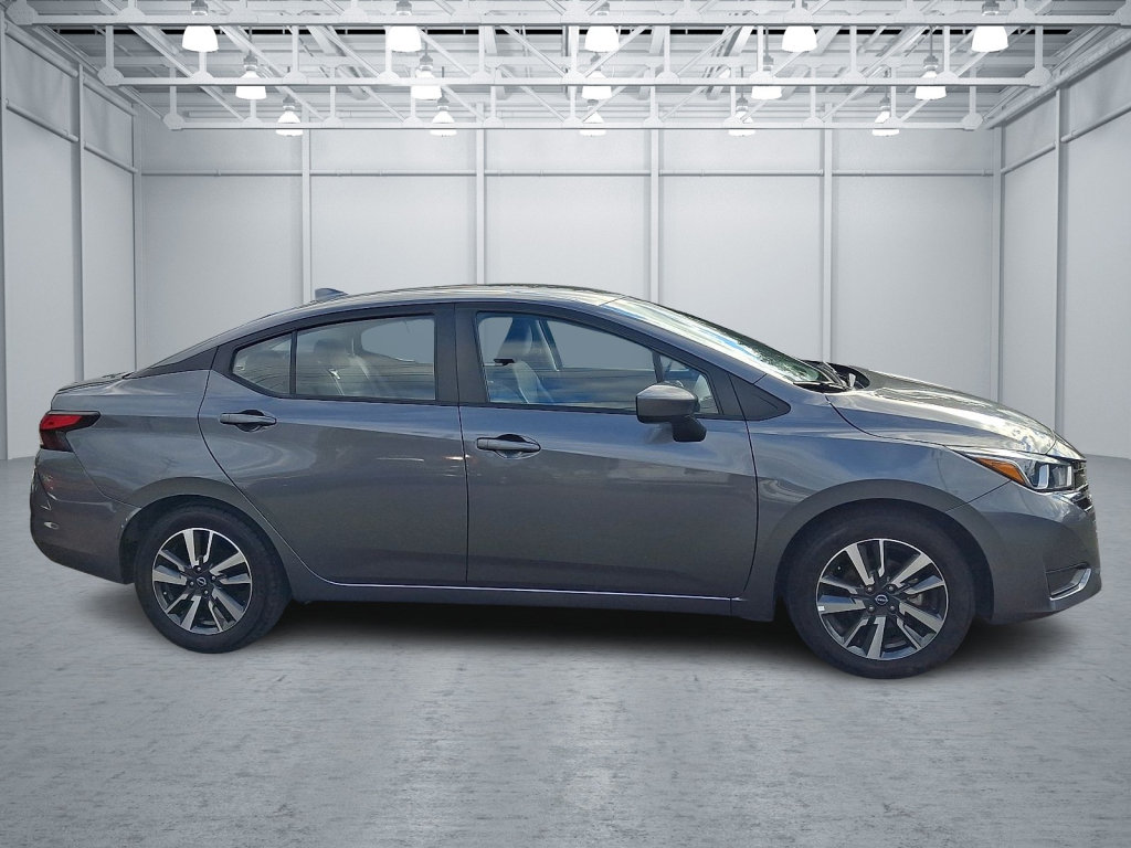 Used 2024 Nissan Versa SV FWD image 6