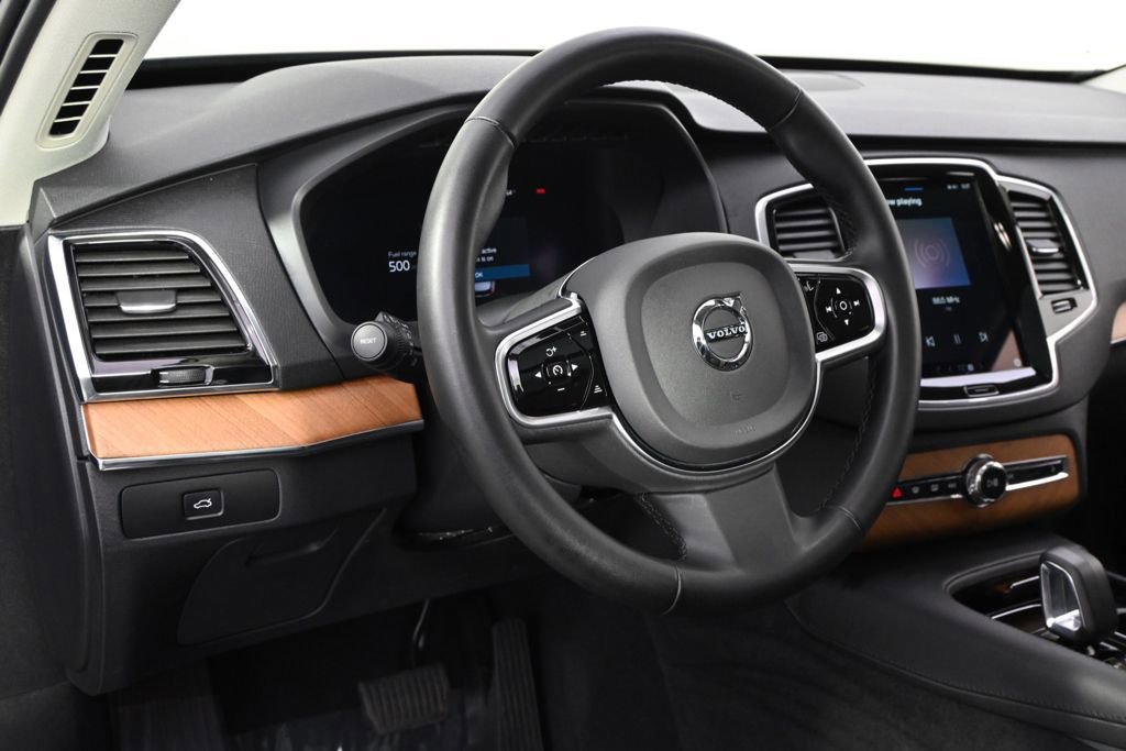 Used 2024 Volvo XC90 B6 Plus w/ Protection Package Premier image 11