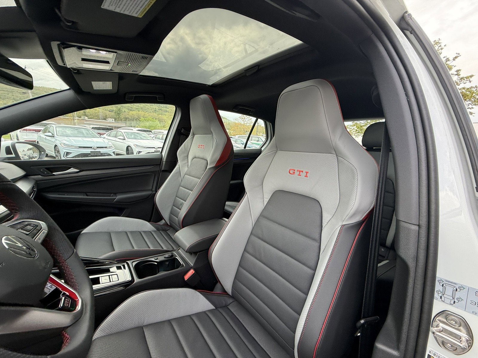 New 2025 Volkswagen GTI SE image 11