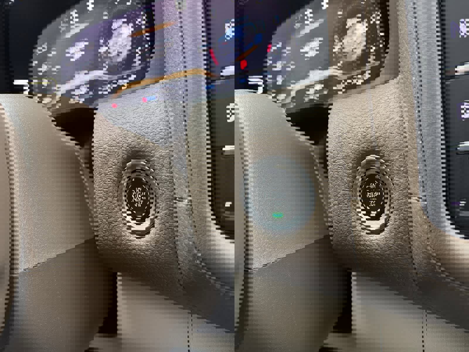 Used 2022 GMC Yukon XL Denali image 7