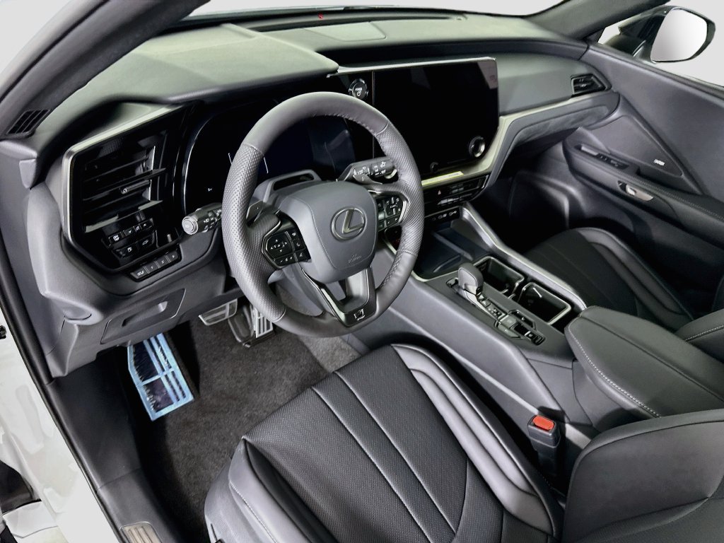 New 2026 Lexus TX 500h AWD w/ Technology Package image 10