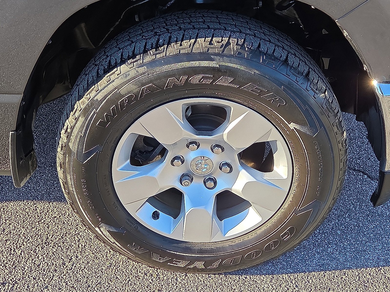 Used 2024 RAM 1500 Tradesman image 7