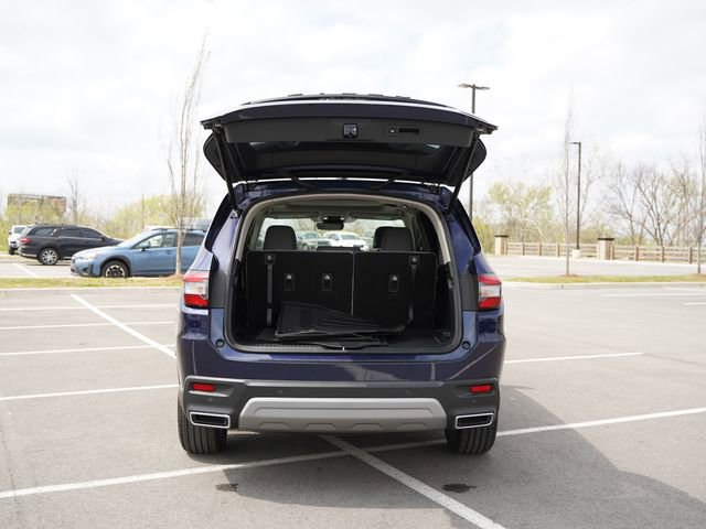 Used 2025 Honda Pilot Touring image 18