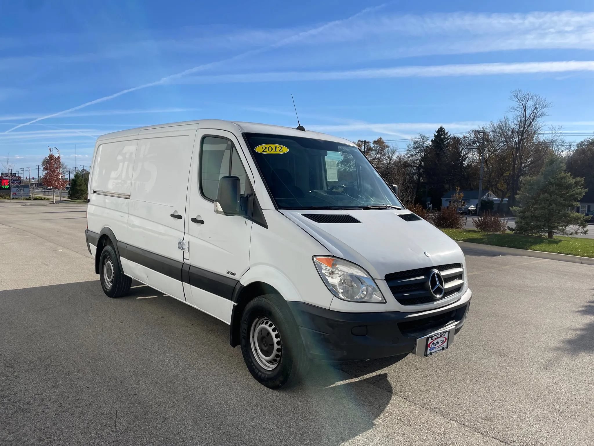 Used 2012 Mercedes-Benz Sprinter 2500 image 3