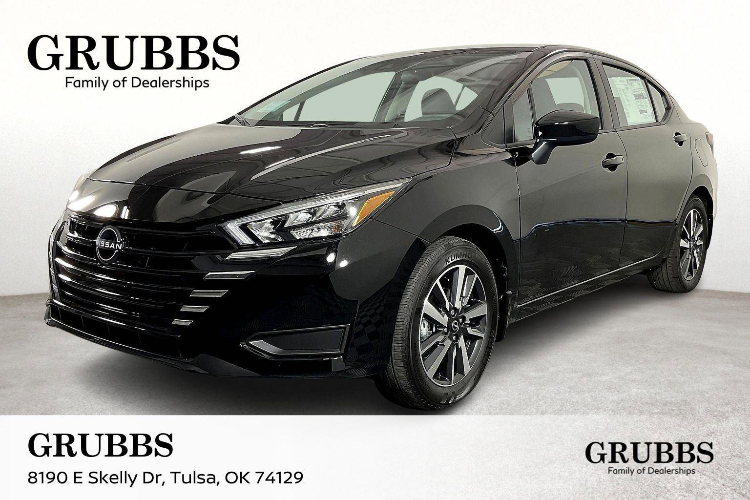 New 2025 Nissan Versa SV w/ Trunk Package