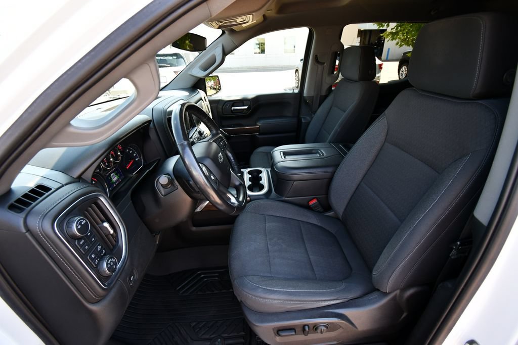 Used 2020 Chevrolet Silverado 1500 LT Trail Boss AWD/4WD image 15