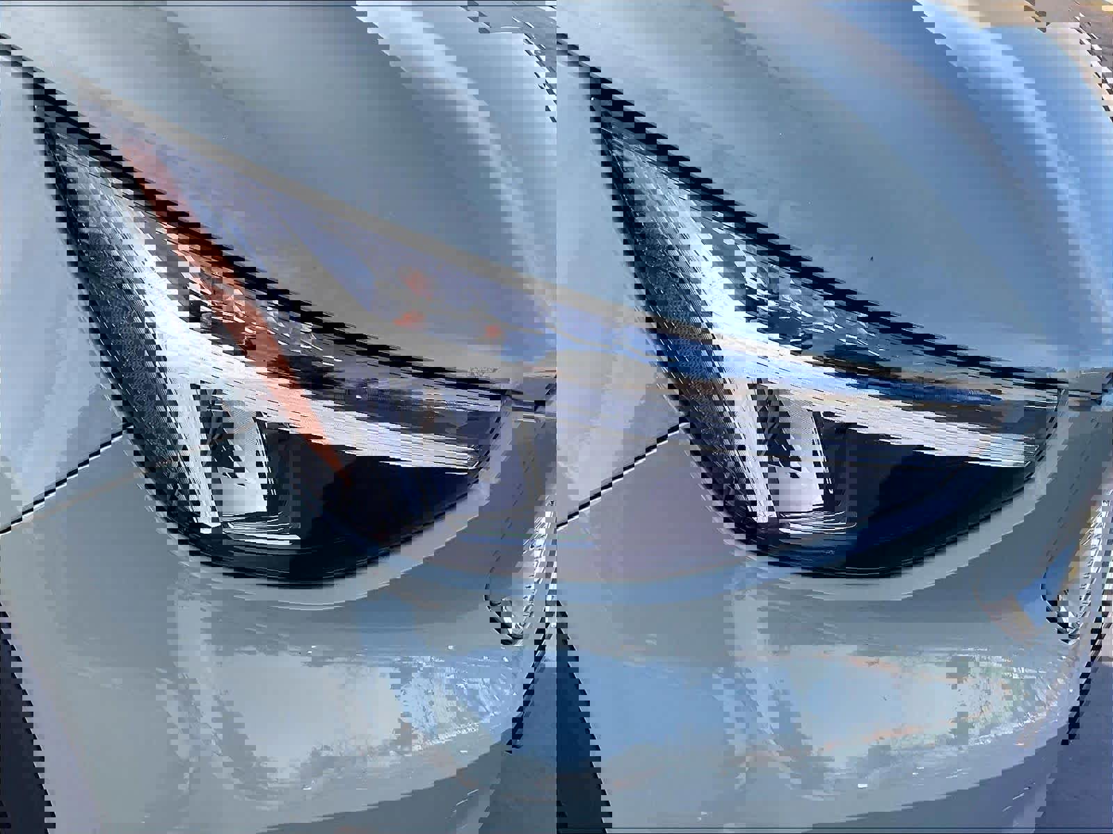 Used 2023 Volvo C40 P8 Recharge Plus image 30