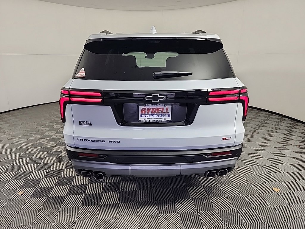 New 2026 Chevrolet Traverse Z71 w/ Driver Confidence Package image 9