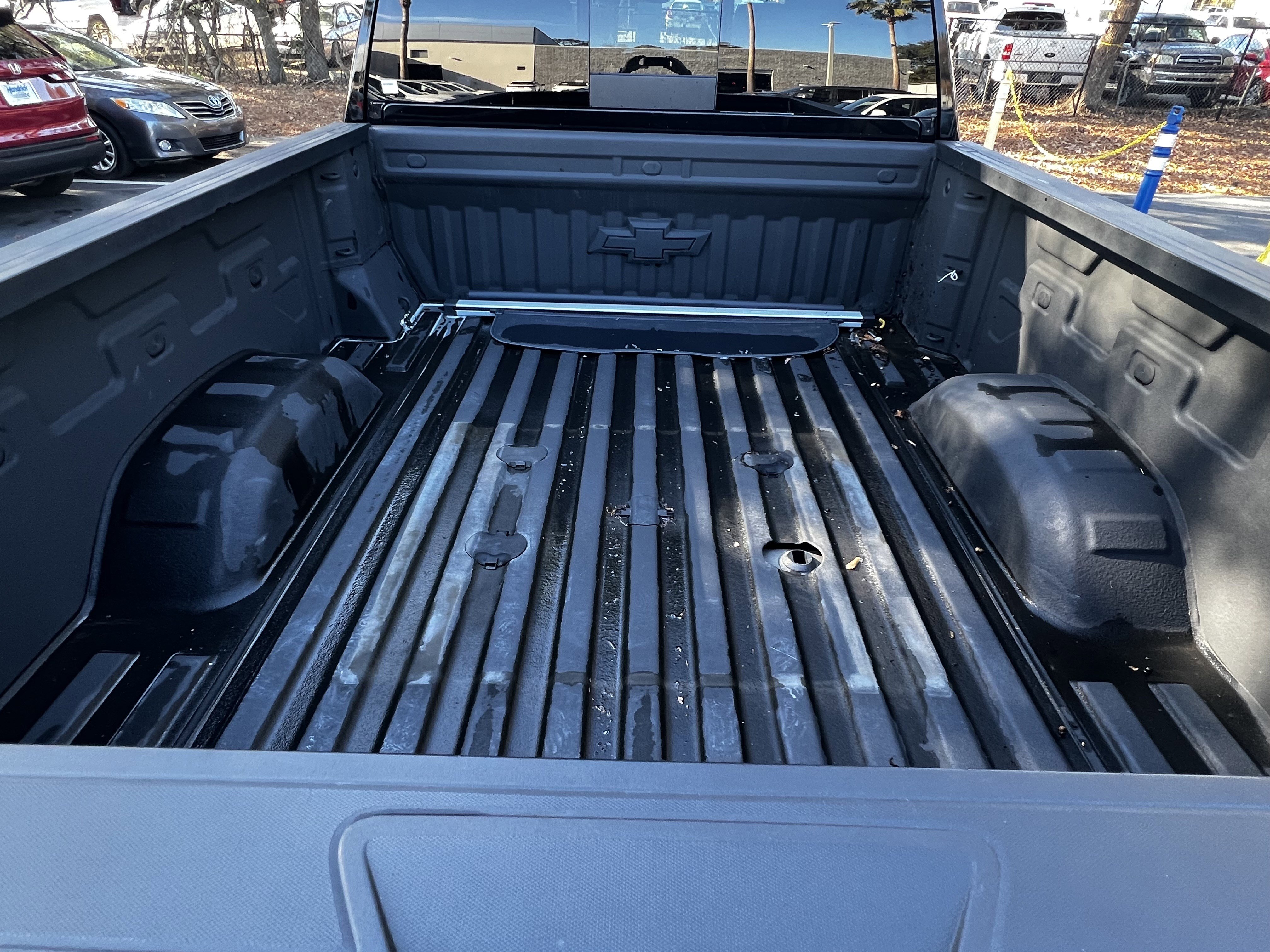 Used 2020 Chevrolet Silverado 2500 LTZ w/ LTZ Premium Package image 51