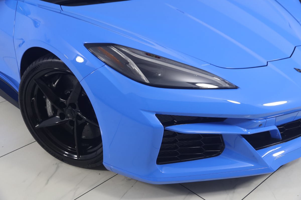 Used 2025 Chevrolet Corvette E-Ray AWD/4WD image 20