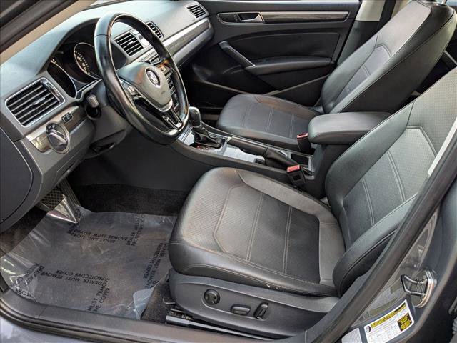 Used 2016 Volkswagen Passat 1.8T SE image 16