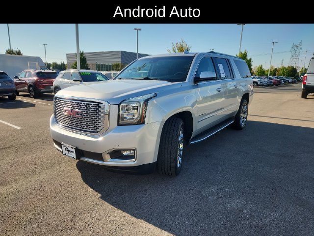 Used 2016 GMC Yukon XL Denali w/ Open Road Package AWD/4WD image 3