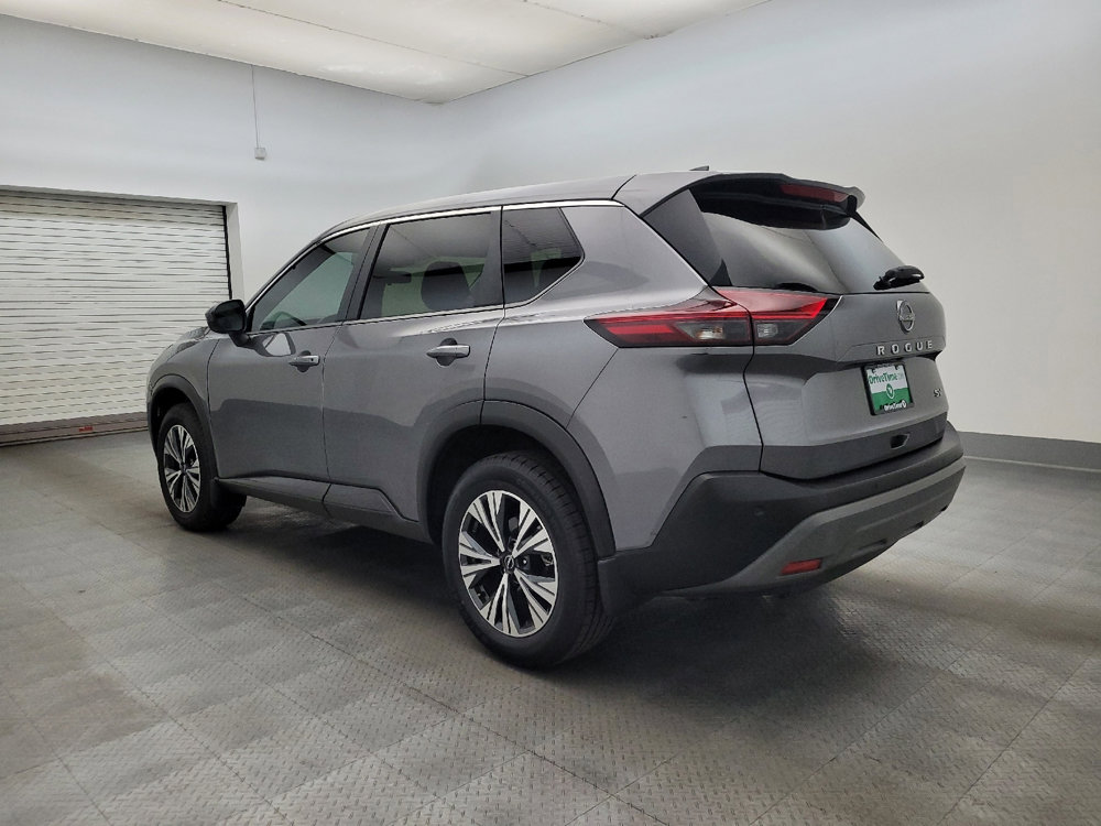 Used 2023 Nissan Rogue SV image 5