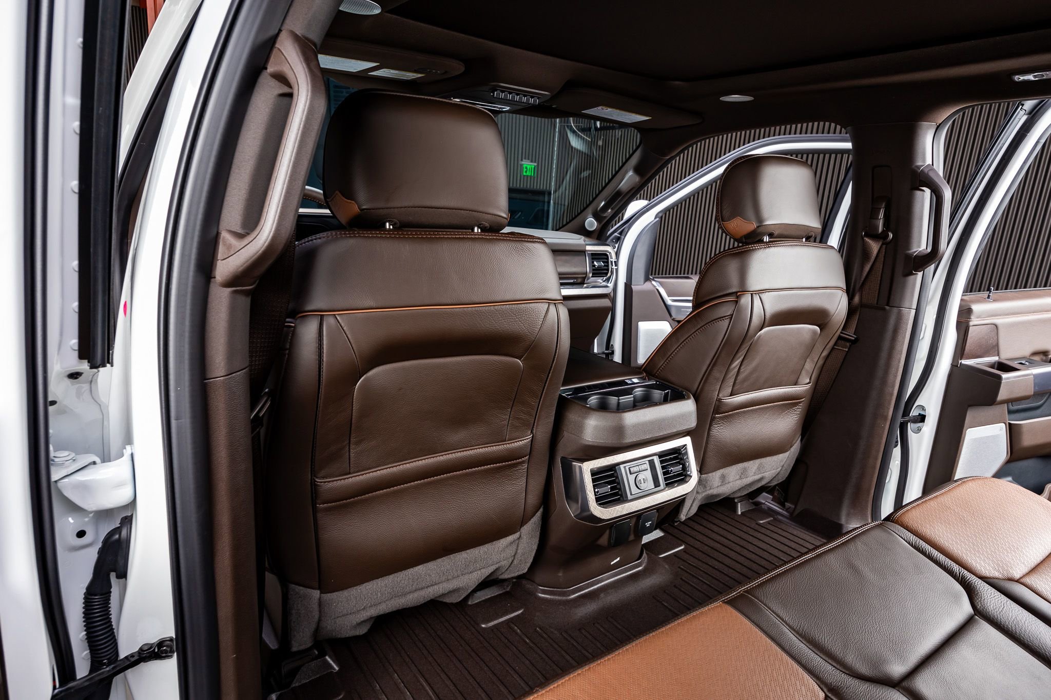 Used 2024 Ford F250 King Ranch w/ Chrome Package image 33