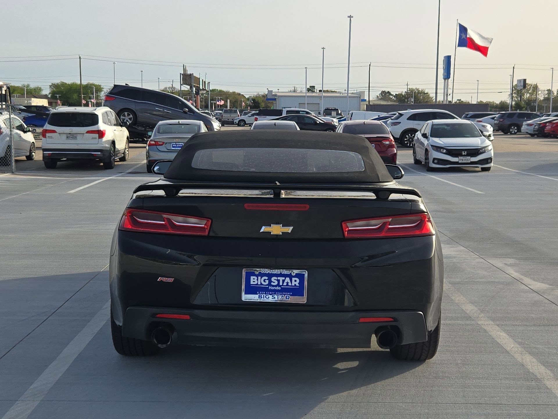 Used 2018 Chevrolet Camaro LT w/ RS Package image 3