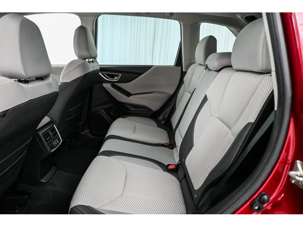 Used 2021 Subaru Forester Premium AWD/4WD image 28
