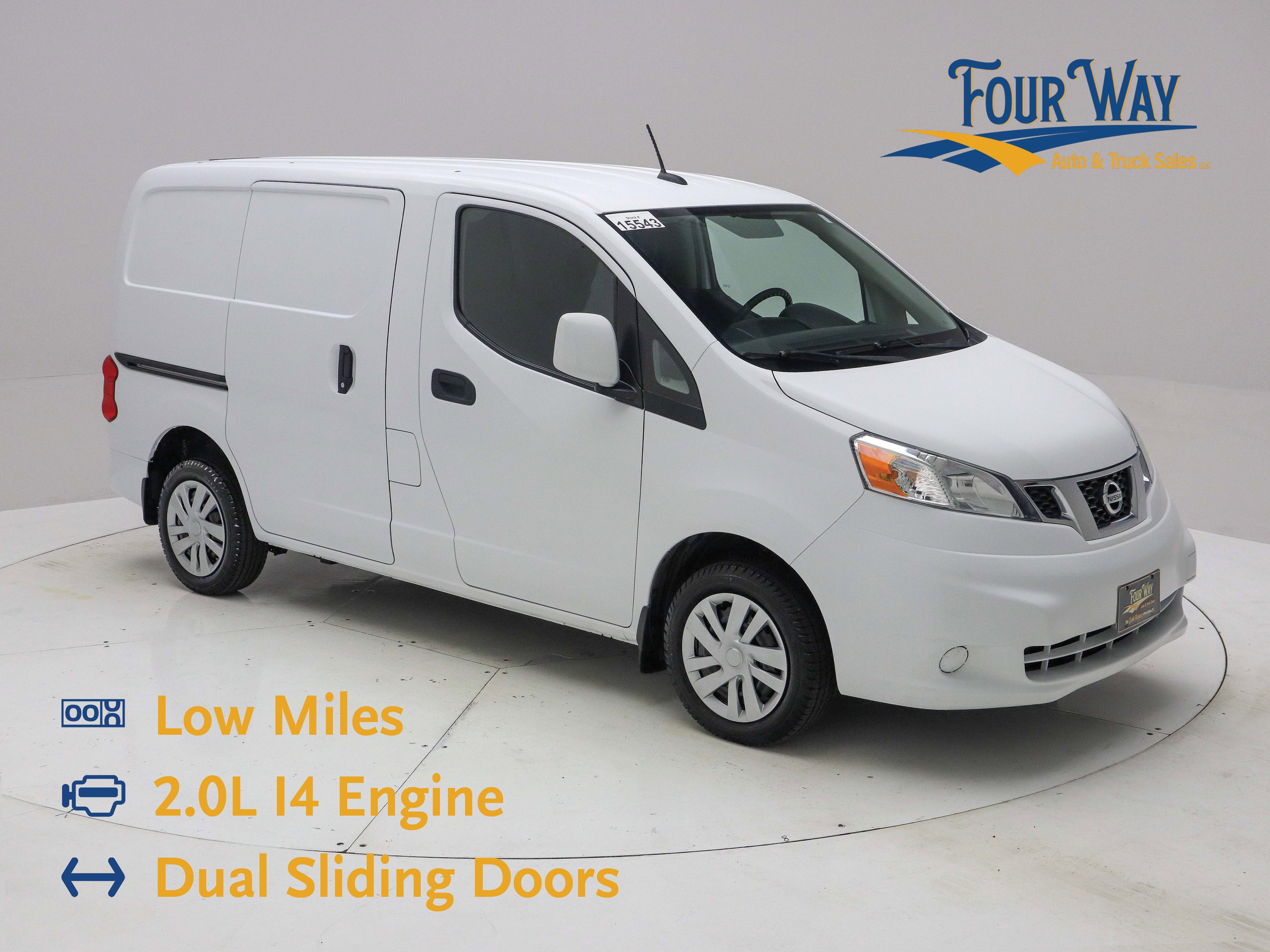 Used 2017 Nissan NV200 SV w/ Technology Package FWD image 1