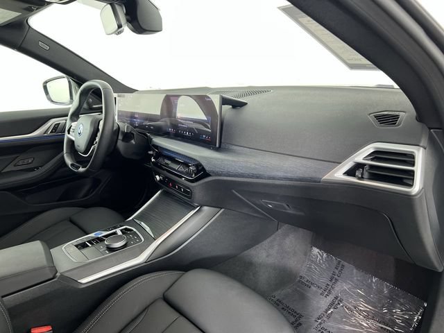 Used 2025 BMW i4 eDrive40 w/ Premium Package RWD image 30