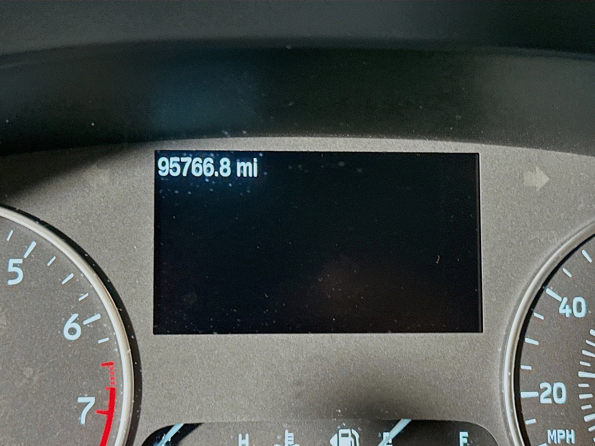 Used 2018 Ford EcoSport SE w/ SE Convenience Package image 19