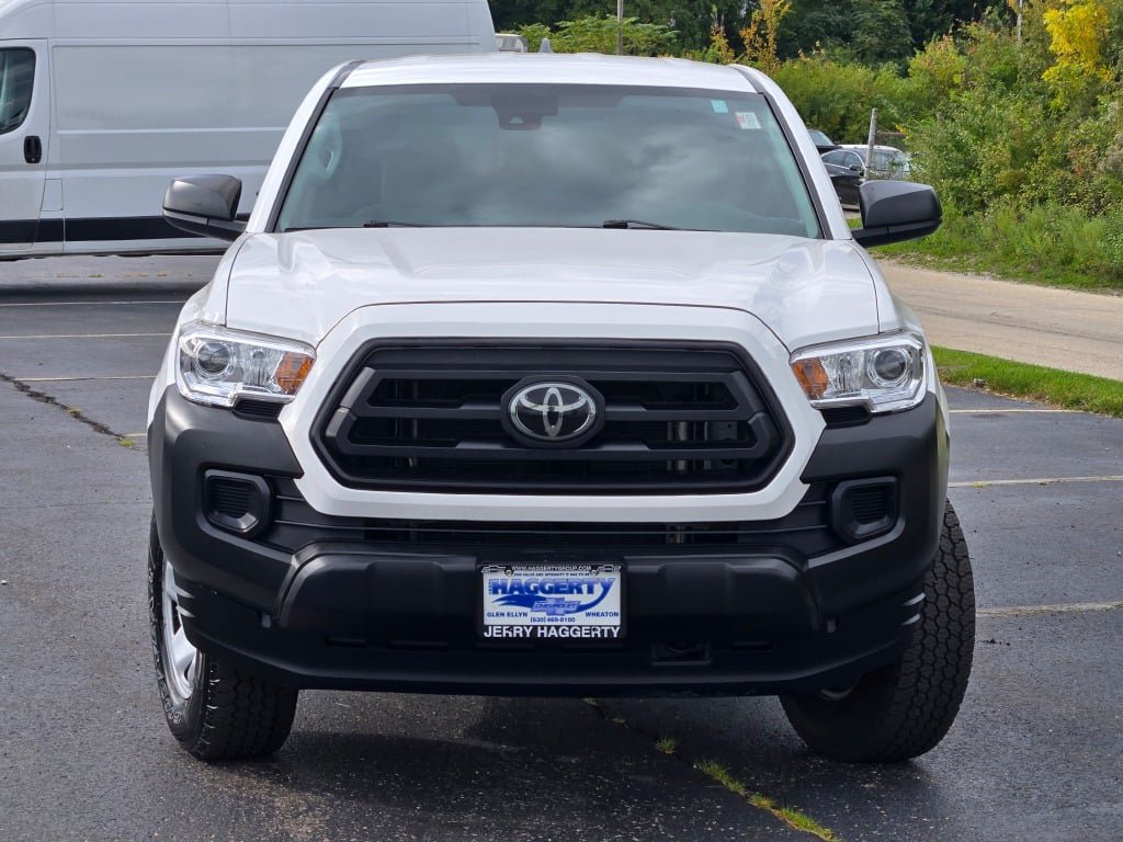 Used 2021 Toyota Tacoma SR RWD image 3