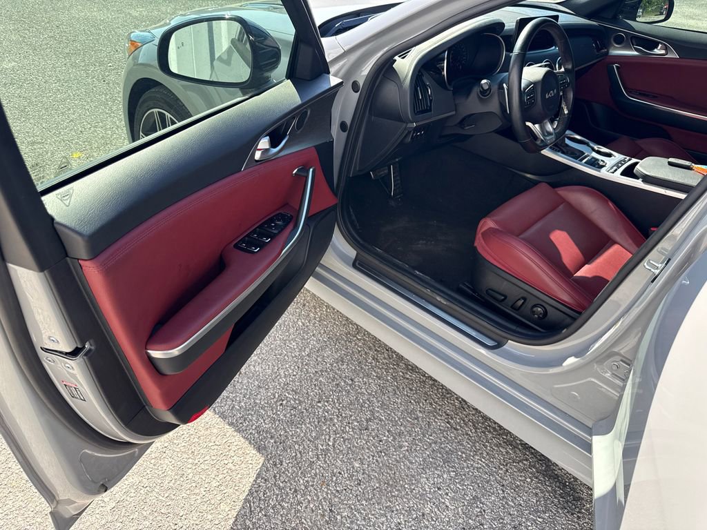 Used 2022 Kia Stinger GT1 w/ Red Interior Color Package RWD image 10