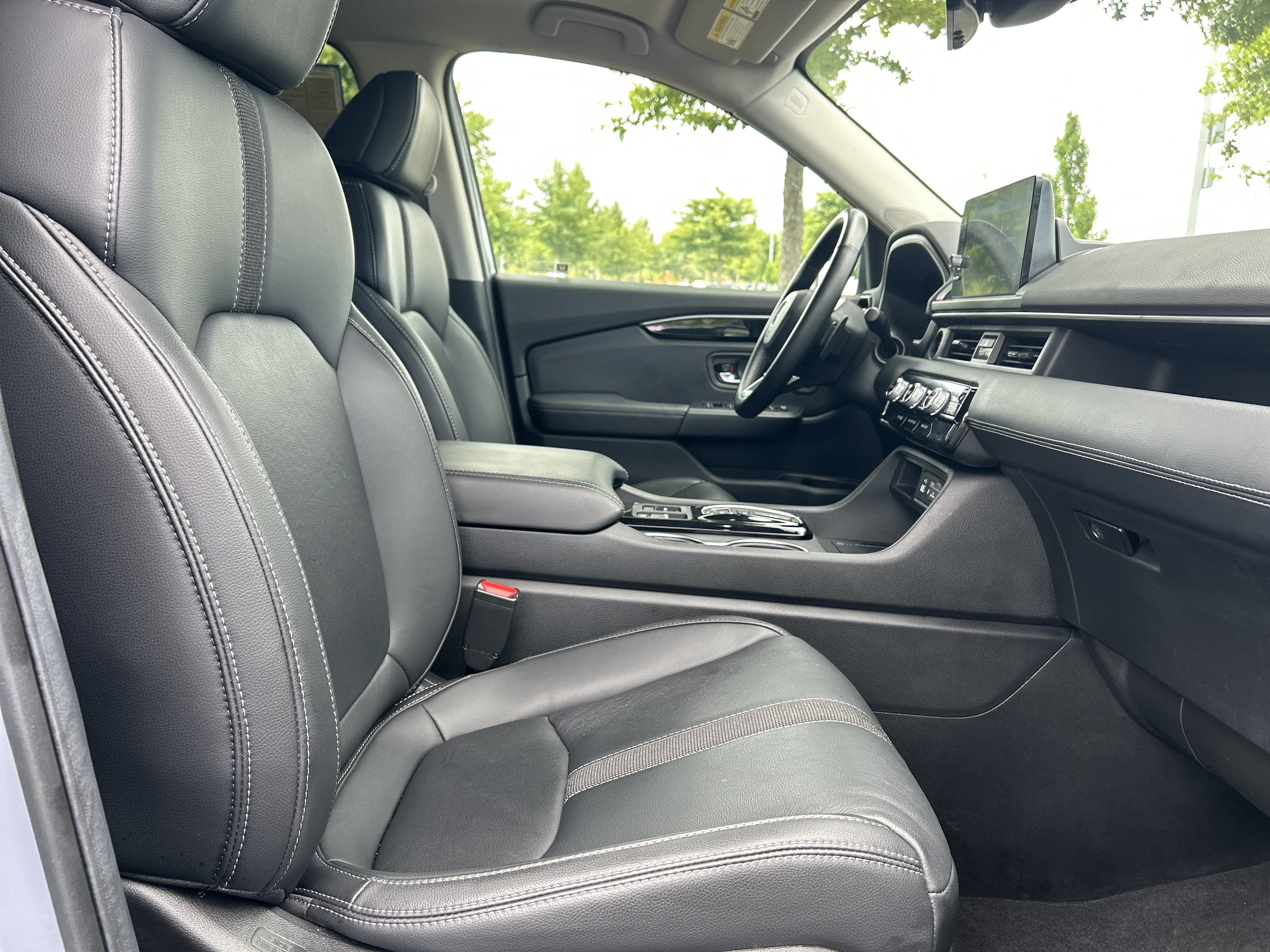 Used 2025 Honda Pilot Touring image 31