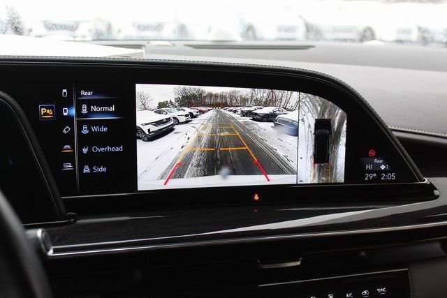 Used 2022 Cadillac Escalade Premium Luxury image 23