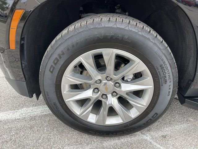 Used 2025 Chevrolet Tahoe Premier AWD/4WD image 10